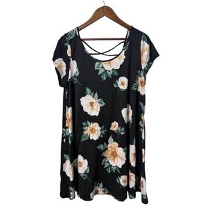 Hearts and Hips Women 2X Floral Crisscross Back Short Sleeve A-Line Black Dress